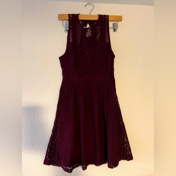 Vintage Forever 21 Lace Mini Dress Size Small in Maroon - Picture 3 of 4